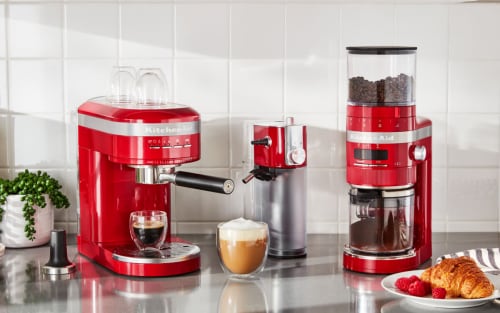 Red espresso appliances from KitchenAid brand